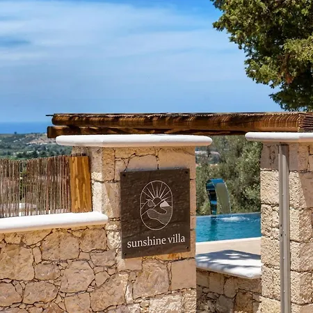 Villa Sunshine - Fairytale Countryside By Etouri