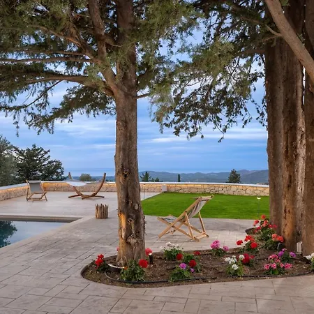 Villa Sunshine - Fairytale Countryside By Etouri