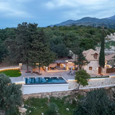 Villa Sunshine - Fairytale Countryside By Etouri