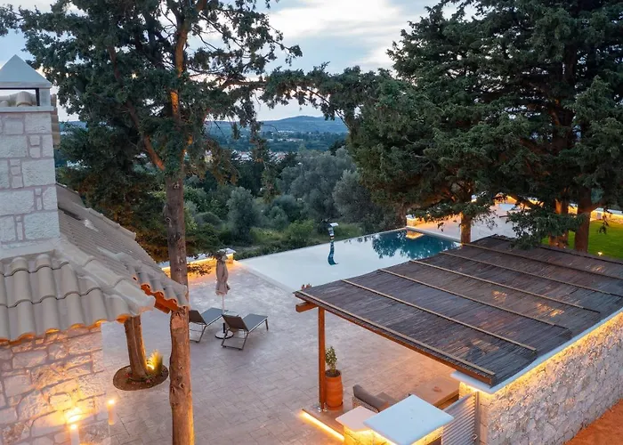 Sunshine - Fairytale Countryside By Etouri فيلة