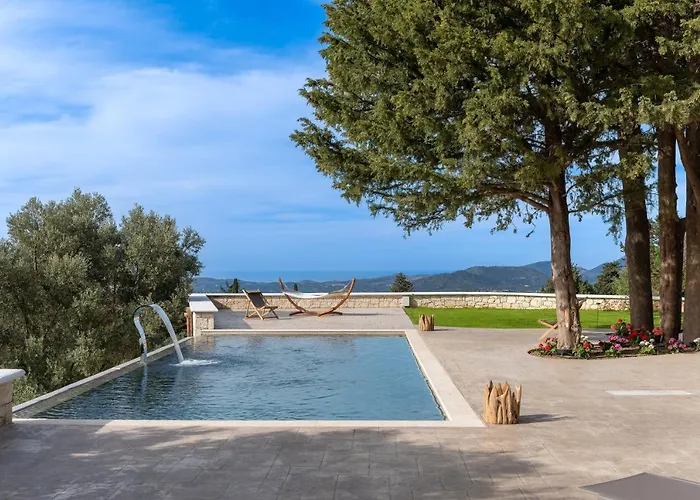 Villa Sunshine - Fairytale Countryside By Etouri *