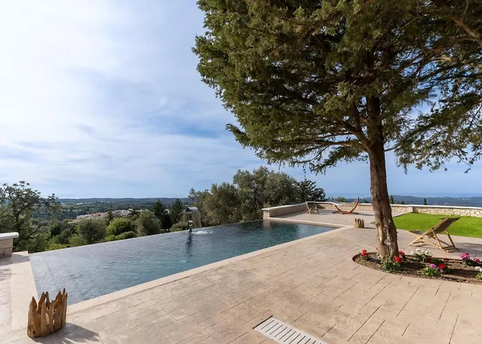 Sunshine - Fairytale Countryside By Etouri