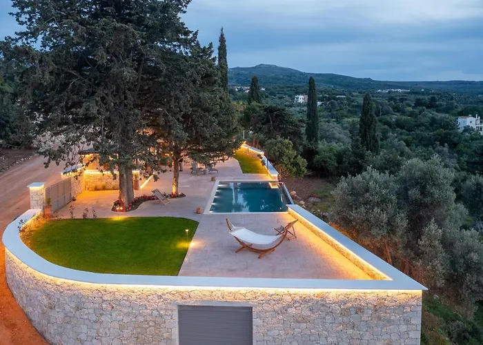 Villa Sunshine - Fairytale Countryside By Etouri